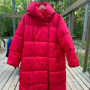 NWT Old Navy Water Resistant Long Hooded Puffer Coat Robbie Red